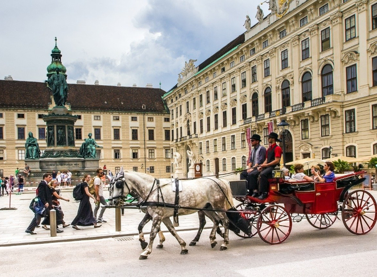 A&O Wien Hauptbahnhof | Städtereise in die einstige ...