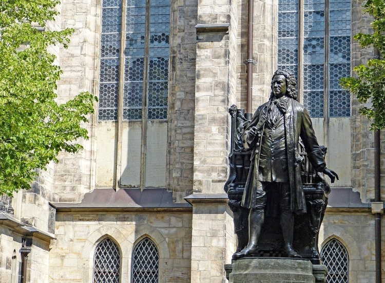 AuO-Leipzig-Stadt-Bach-Statue