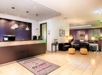 ACHAT-Premium-City-Wiesbaden-Rezeption